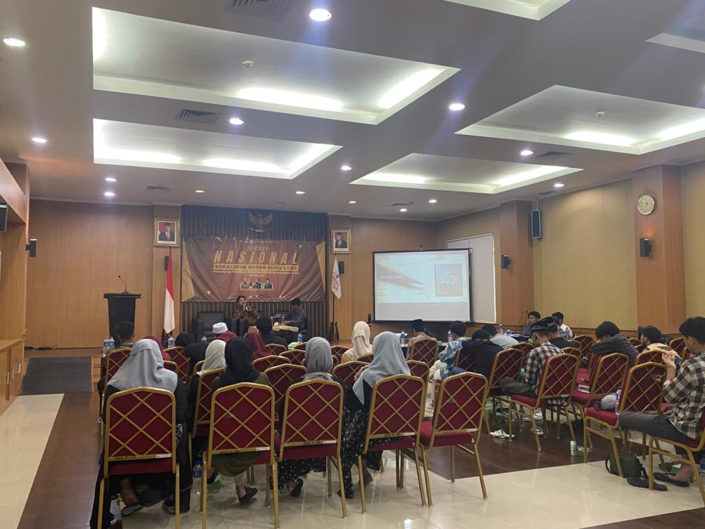 Seminar Nasional Sekaligus Bedah Buku “Lora”